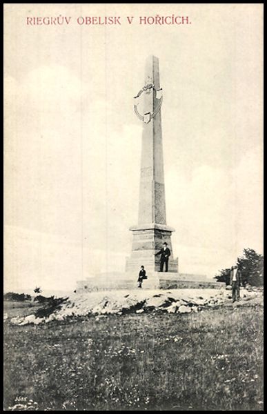 Hořice - obelisk